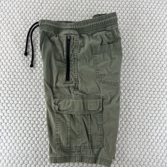 Akademiks Mens S (30) Olive Cargo Shorts Zip Pockets Drawstring Waist Streetwear - Picture 3 of 16